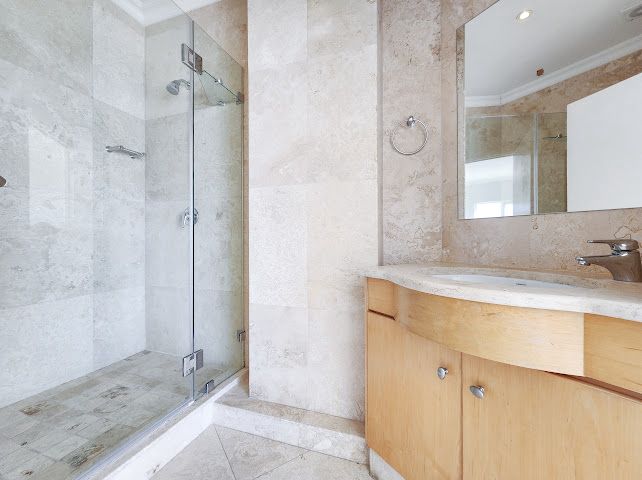 To Let 3 Bedroom Property for Rent in Mouille Point Western Cape